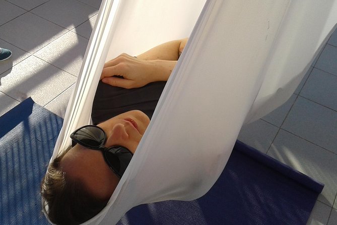 Aerial Yoga Experience in Maspalomas, Spain - What to wear and bring