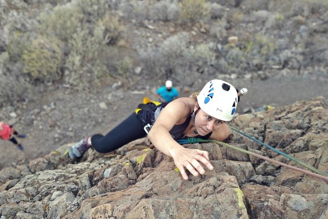 Climbing + Zipline + Via Ferrata + Cave. Adventure route in Gran Canaria - Crawling through a volcanic tube