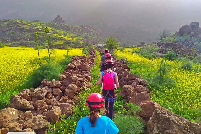 Climbing + Zipline + Via Ferrata + Cave. Adventure route in Gran Canaria - A 50-meter zipline to finish the route