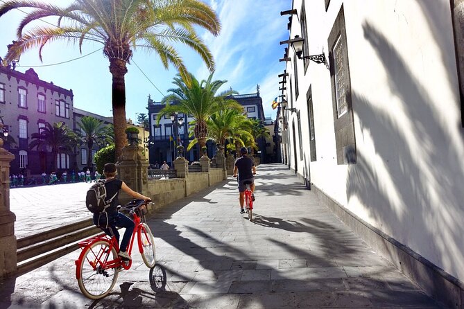 Discover Las Palmas City by Bike in 4 hours - Santa Catalina links several sides of Las Palmas