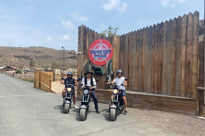 e-Scooter or e-Bike Maspalomas Tour+Visit Western Town Sioux City - Starting at the Maspalomas dunes