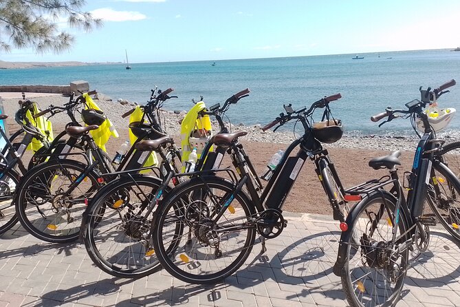 e-Scooter or e-Bike Maspalomas Tour+Visit Western Town Sioux City - The guide and the small-group feel