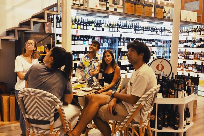 Gastronomic Bike Tour through Las Palmas at Night - Meeting José at Calle Espíritu Santo