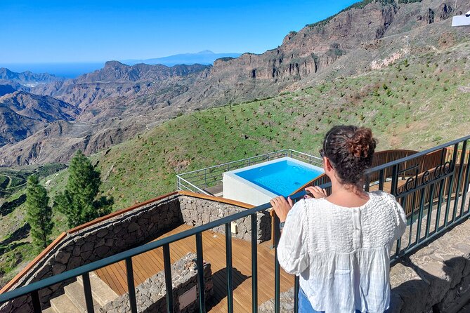 Gran Canaria 7 Highlights Small Group Tour with Tapas Picnic - Lunch in the mountain air