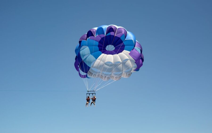 Gran Canaria: Afternoon Catamaran Cruise with Food & Drink - Choosing between the speedboat, donut, jet ski, and parasail