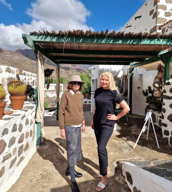 Gran Canaria: canarian rum & local cheese tasting tour - Rum and cheese in a restored Mogán manor