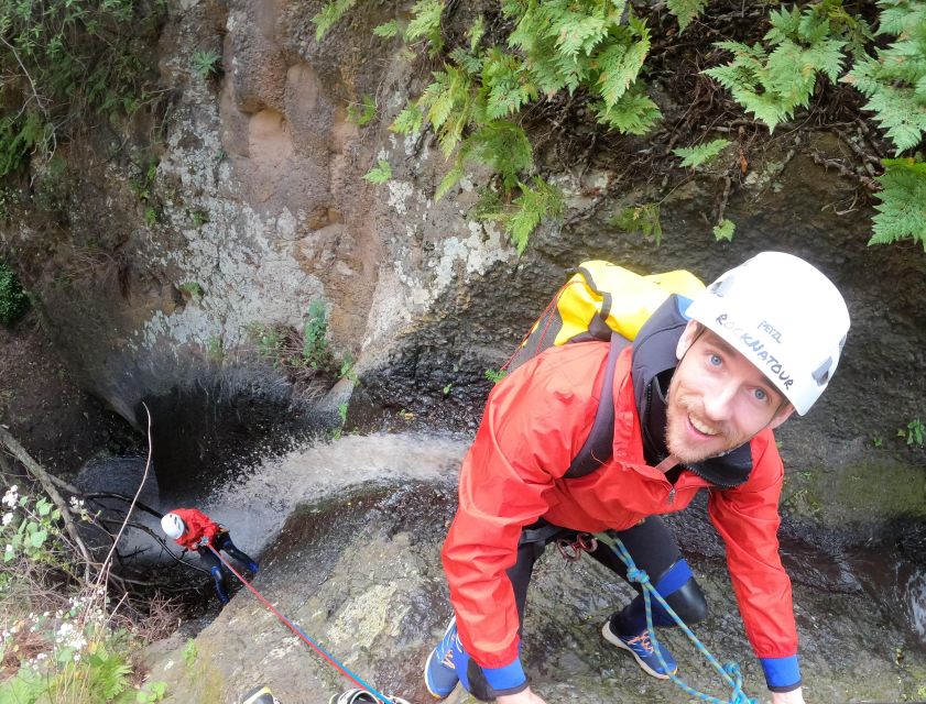 Gran Canaria: Canyoning Adventure in the Green Heart Jungle - Entering Gran Canaria’s year-round canyon