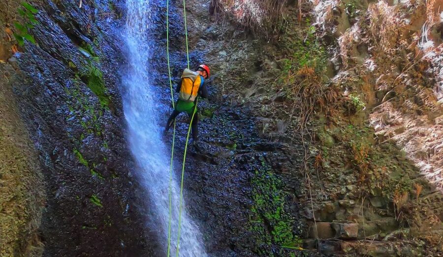 Gran Canaria: Canyoning Trip - What the five-hour canyoning day feels like