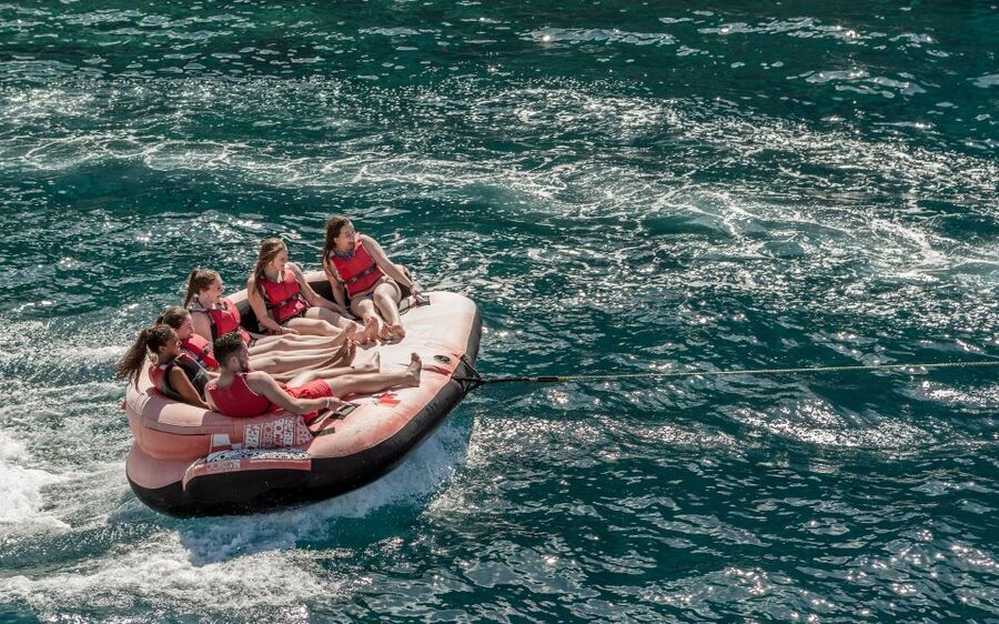 Gran Canaria: Fun Catamaran Cruise with Food and Drinks - Cruising the southwest coast
