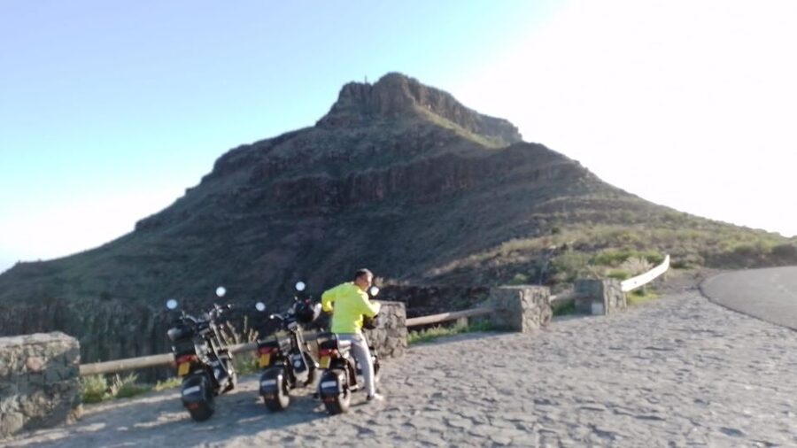Gran Canaria: Los Pilancones Natural Park e-Scooter Tour - What the $93 price gives you