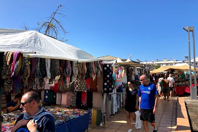 Gran canaria shopping day in Puerto Mogan - The market: useful, but do not expect a shopping marathon