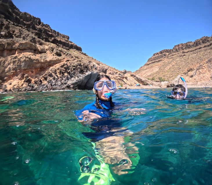 Gran Canaria: Snorkel tour with boat on the west coast - Leaving the resort for Puerto de Mogán