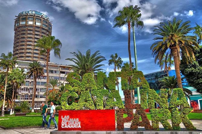 Grand Tour in Gran Canaria - Agaete for food and a local port stop