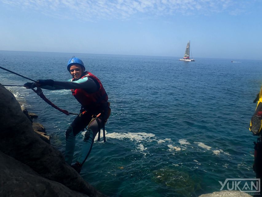 Las Palmas: Coastering, Via Ferrata, Water Jumping & Snorkel - What coastering along the Mogán cliffs really involves