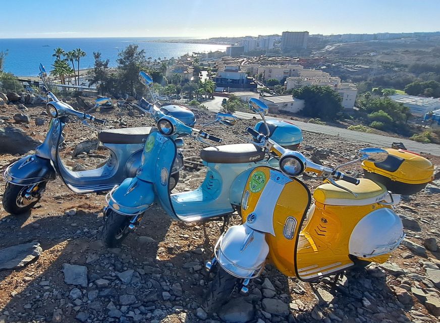 Maspalomas and Las Palmas: electric vintage scooter for rent - What the two batteries really offer