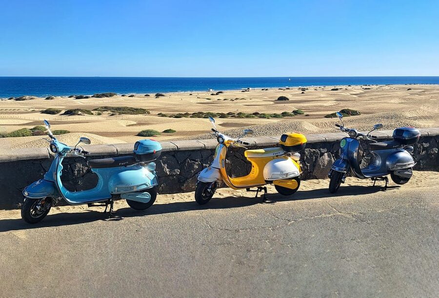 Maspalomas and Las Palmas: electric vintage scooter for rent - Starting at your hotel in the south