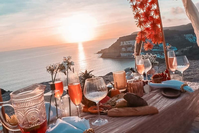 Maspalomas: Gran Canaria Picnic Experience - Canarian wine and homemade sangria