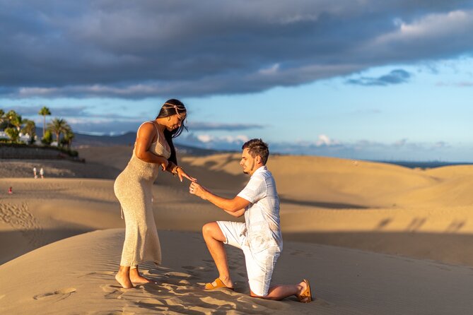 Photoshoot at Dunas Maspalomas in Desert Beach Ocean View - What the Private Format Means for Your Photos