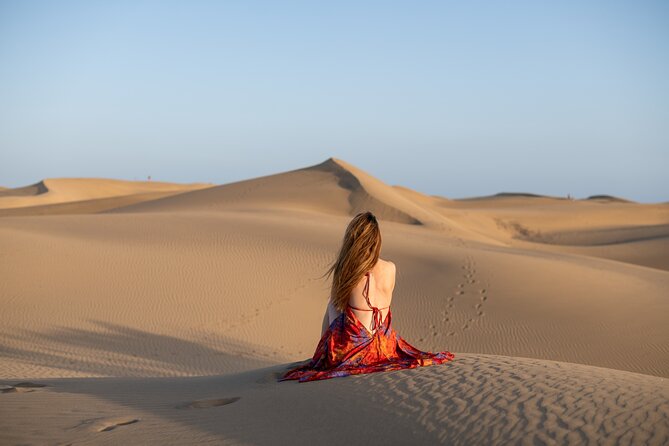 Photoshoot at Dunas Maspalomas in Desert Beach Ocean View - Meeting Lisi at Faro de Maspalomas