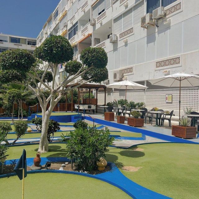 Playa del Inglés: Minigolf Taidia - Playing the course with children and beginners