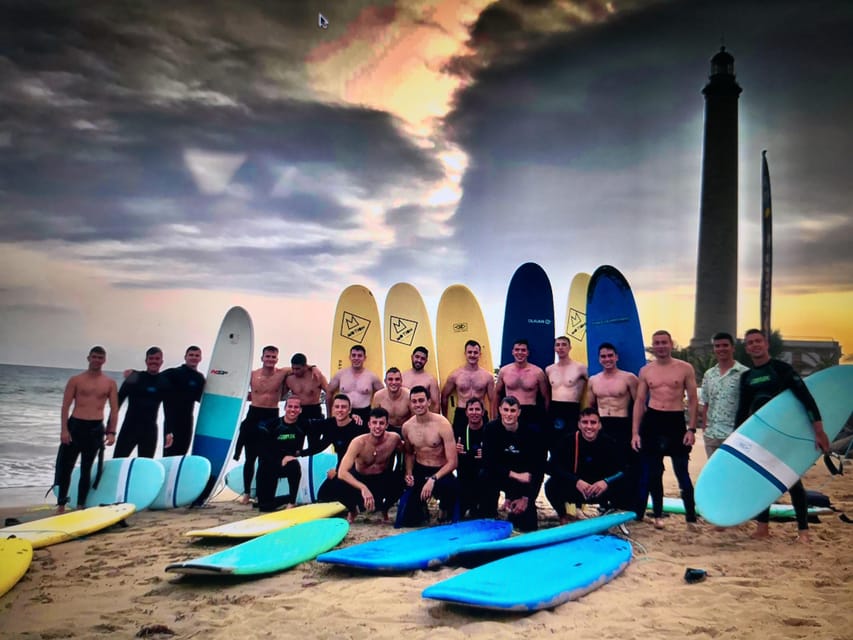 Playa del Inglés surf lessons - From the Lighthouse to the Beach