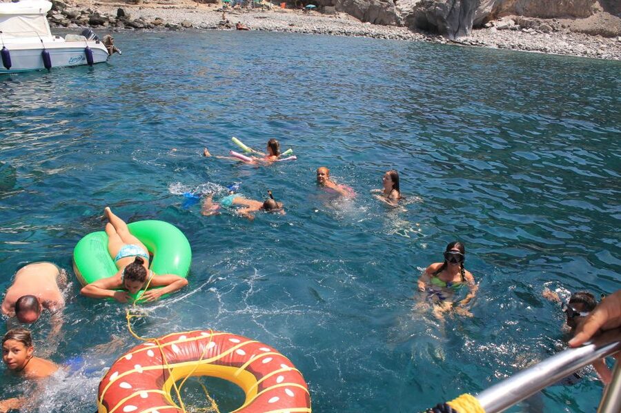 Puerto de Mogan: Boat and Snorkeling Trip - A small boat, friendly hosting, and useful extras