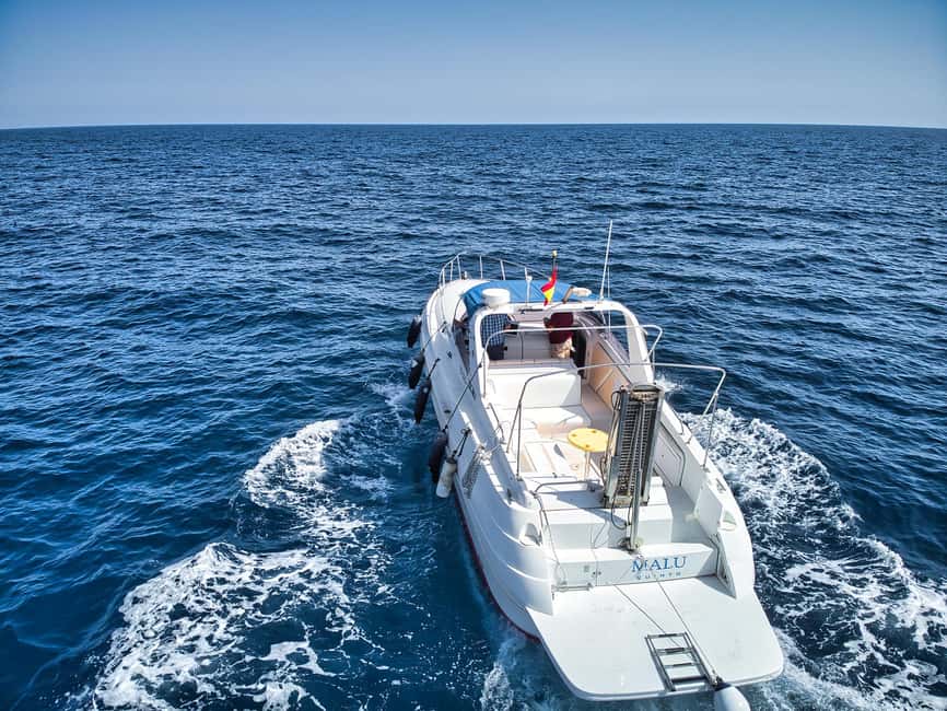 Puerto de Mogán: Private yacht up to 10 persons - The first cruise toward Playa Perchel