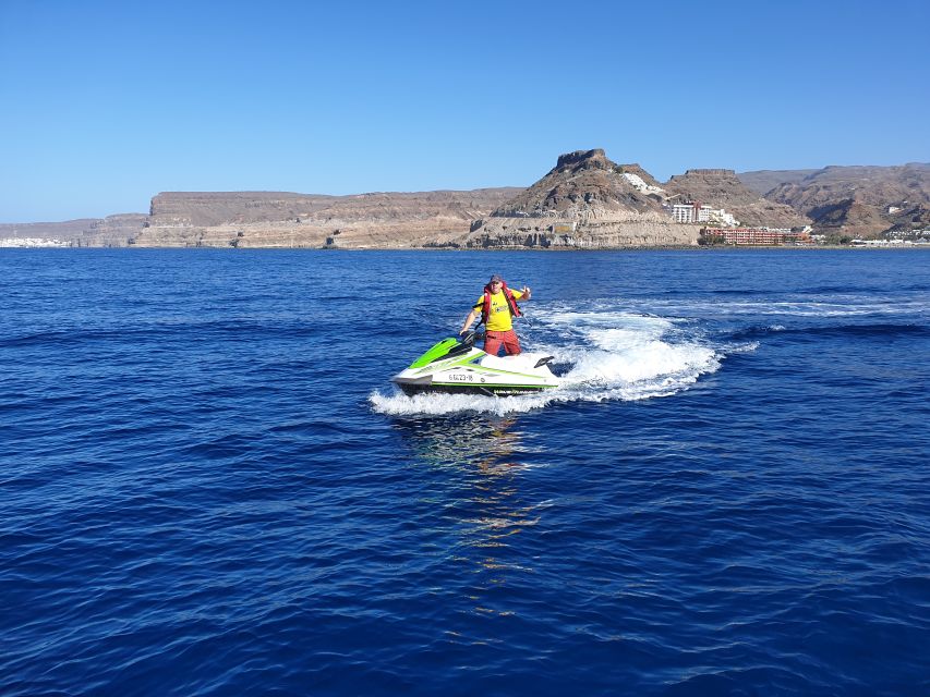 Puerto Rico de Gran Canaria: Jetski Tour - Leaving Puerto Base for the open water