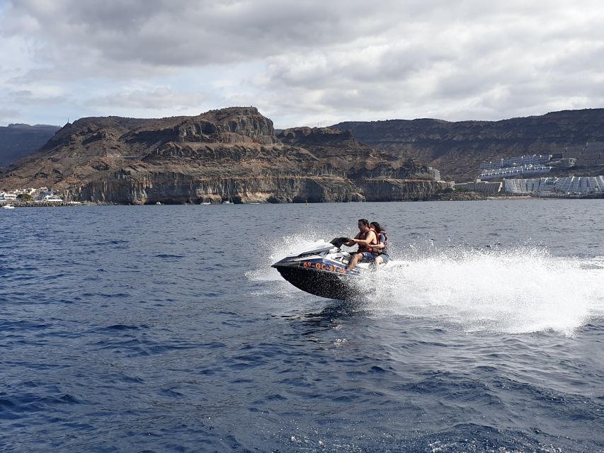 Puerto Rico de Gran Canaria: Jetski Tour - Learning the controls before the throttle opens
