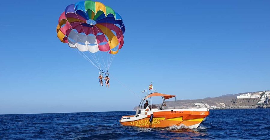 Puerto Rico de Gran Canaria : Parasailing - Key points to know before booking