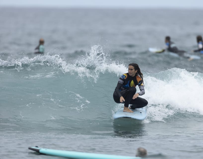 Surf lessons in Las Canteras Beach - Why La Cícer is the right place to learn