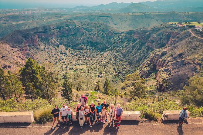 The Volcano Heart Tour: Hiking, Tasting and Sunset Experience - Pico de Bandama gives you the island at a glance