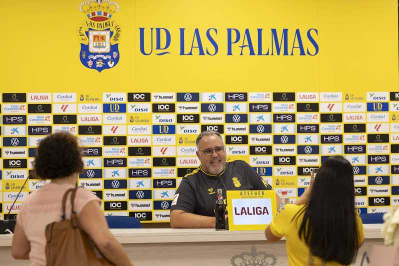UD Las Palmas Gran Canaria Stadium Guided Tour - Walking the Tunnel to the Pitch